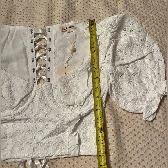 🌹Host Pick🌹For Love & Lemons Sand Dollar Lace Up Top NWT - Picture 5 of 10